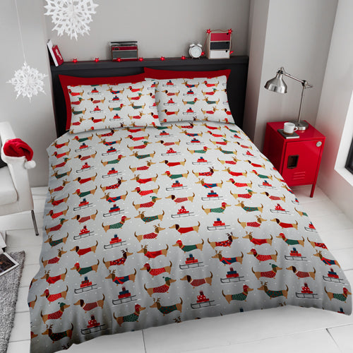 Life From Coloroll Christmas Snowy Sausage Christmas Duvet Set Assorted Sizes Duvet Sets Coloroll Double  