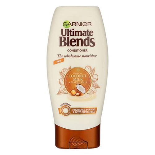 Garnier Ultimate Blends Coconut Milk & Macadamia Conditioner 200ml Shampoo & Conditioner garnier   