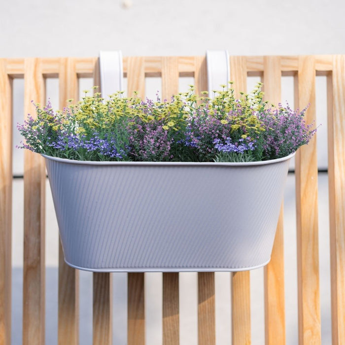 Over Fence Lined Planter White 26.5cm Assorted Packs