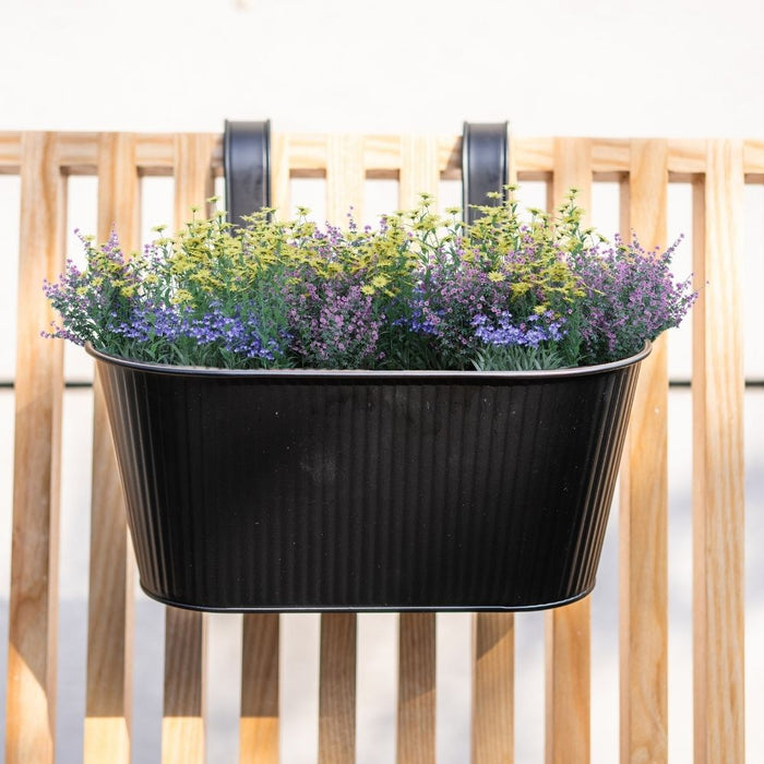 Over Fence Ribbed Planter Black 26.5cm Assorted Packs