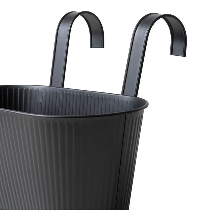 Over Fence Ribbed Planter Black 26.5cm Assorted Packs