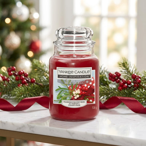 Yankee Candle Mistletoe Charm Large Jar 538g Christmas Candles & Holders Yankee Candle