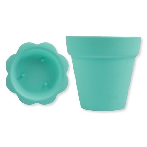 coloured plastic plant pots uk Garden Plant Pots With Flower Saucers 6 Pack